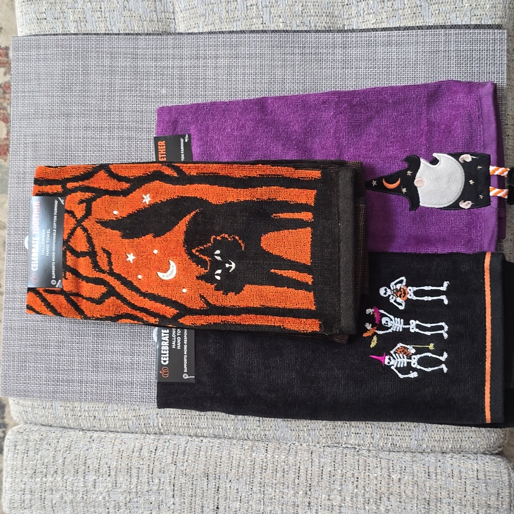 CELEBRATE TOGETHER HALLOWEEN HAND TOWEL BUNDLE OF 3